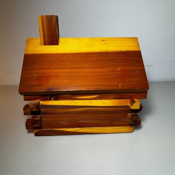 Vintage Log Cabin Bank (Solid Cedar Wood) - Picture 6 of 11